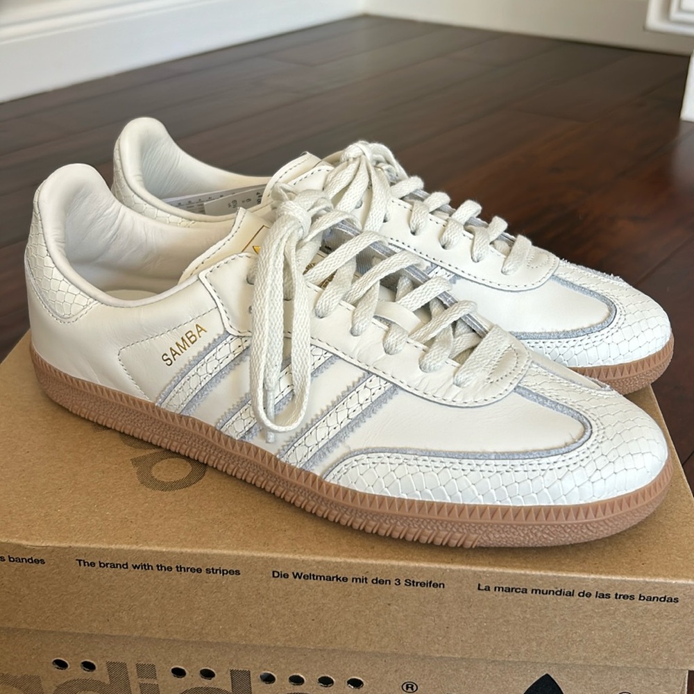 NIB Adidas Samba OG White Cream Snakeskin Grey Suede UK 6 US 37.5